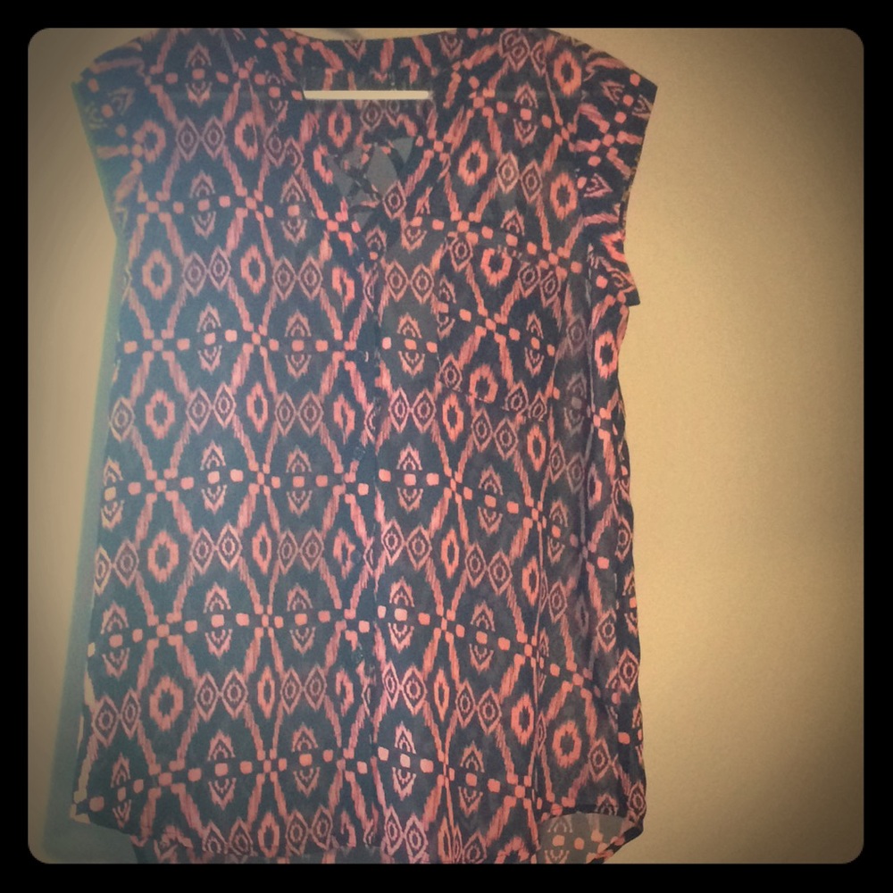 Sheer tribal, button down top